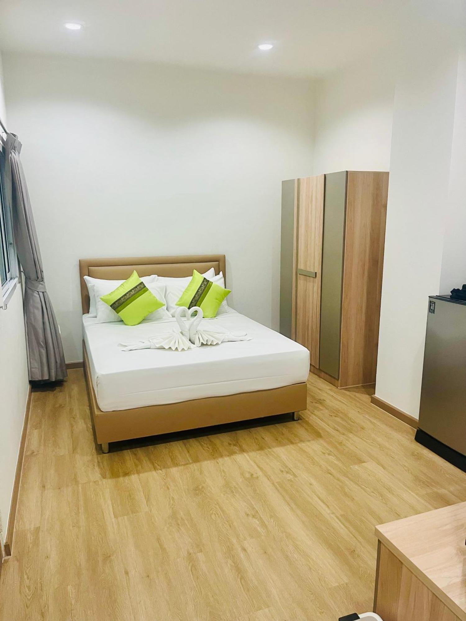 28 Boutique Hotel Patong Экстерьер фото