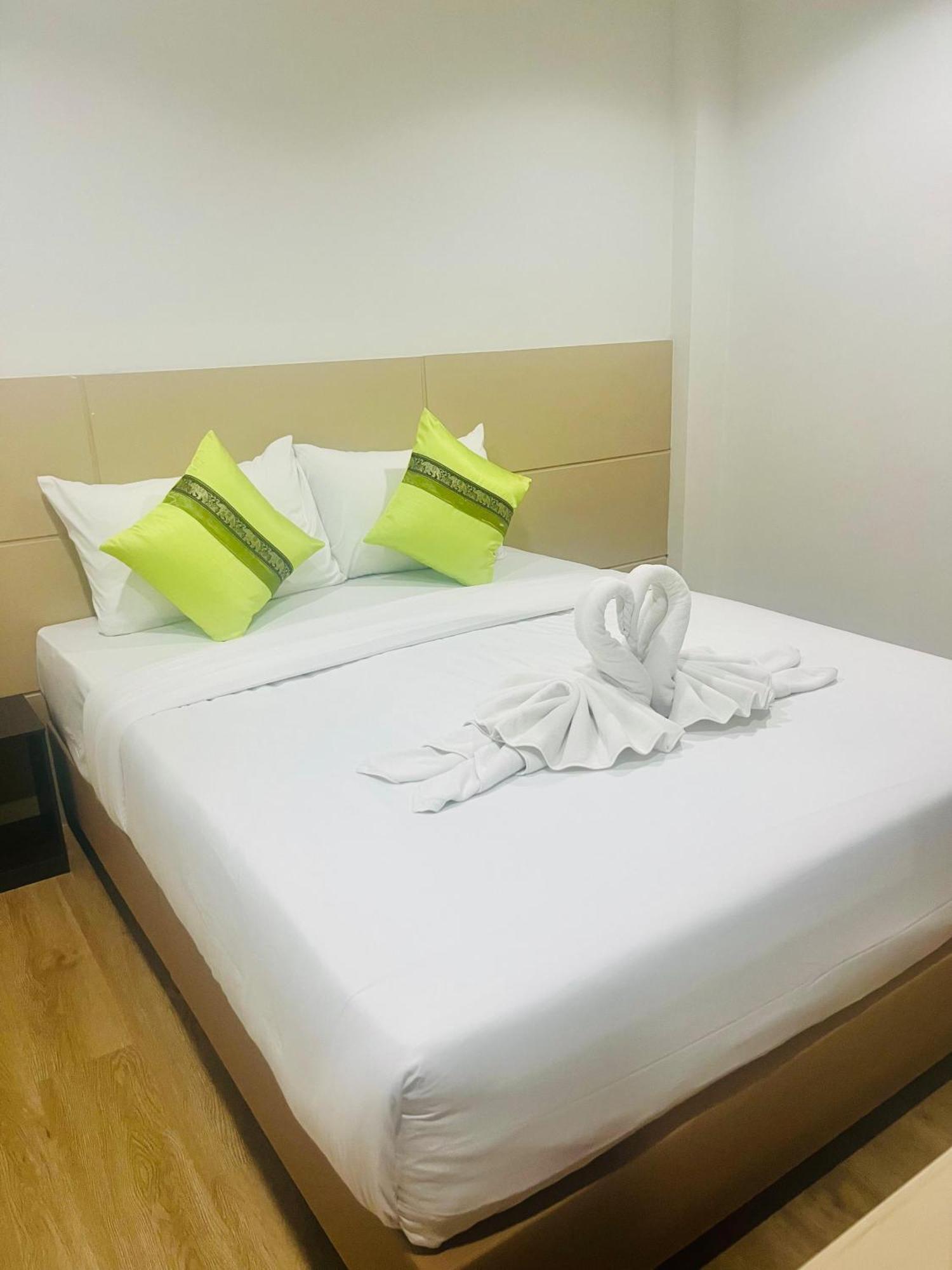 28 Boutique Hotel Patong Экстерьер фото