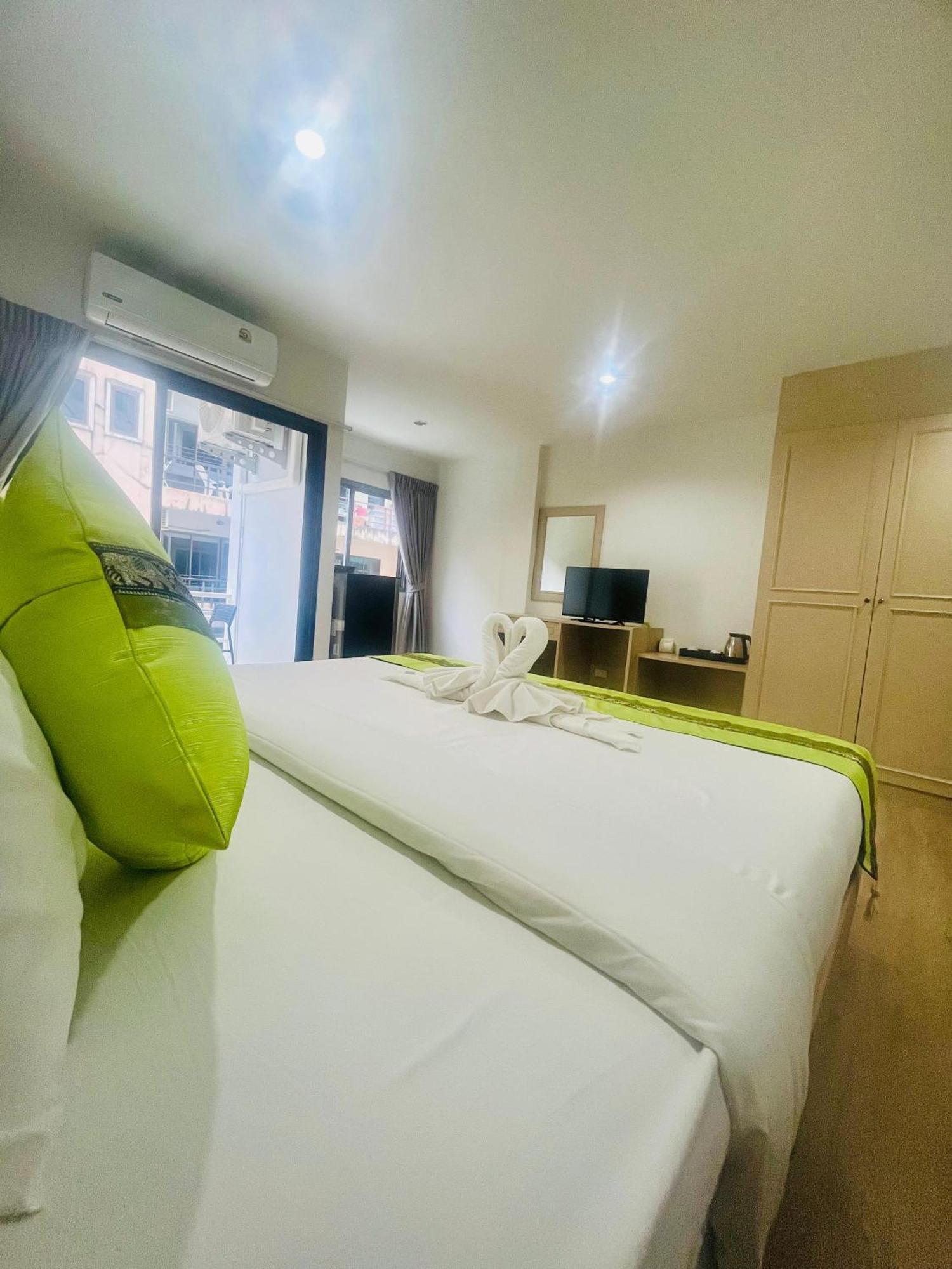 28 Boutique Hotel Patong Экстерьер фото